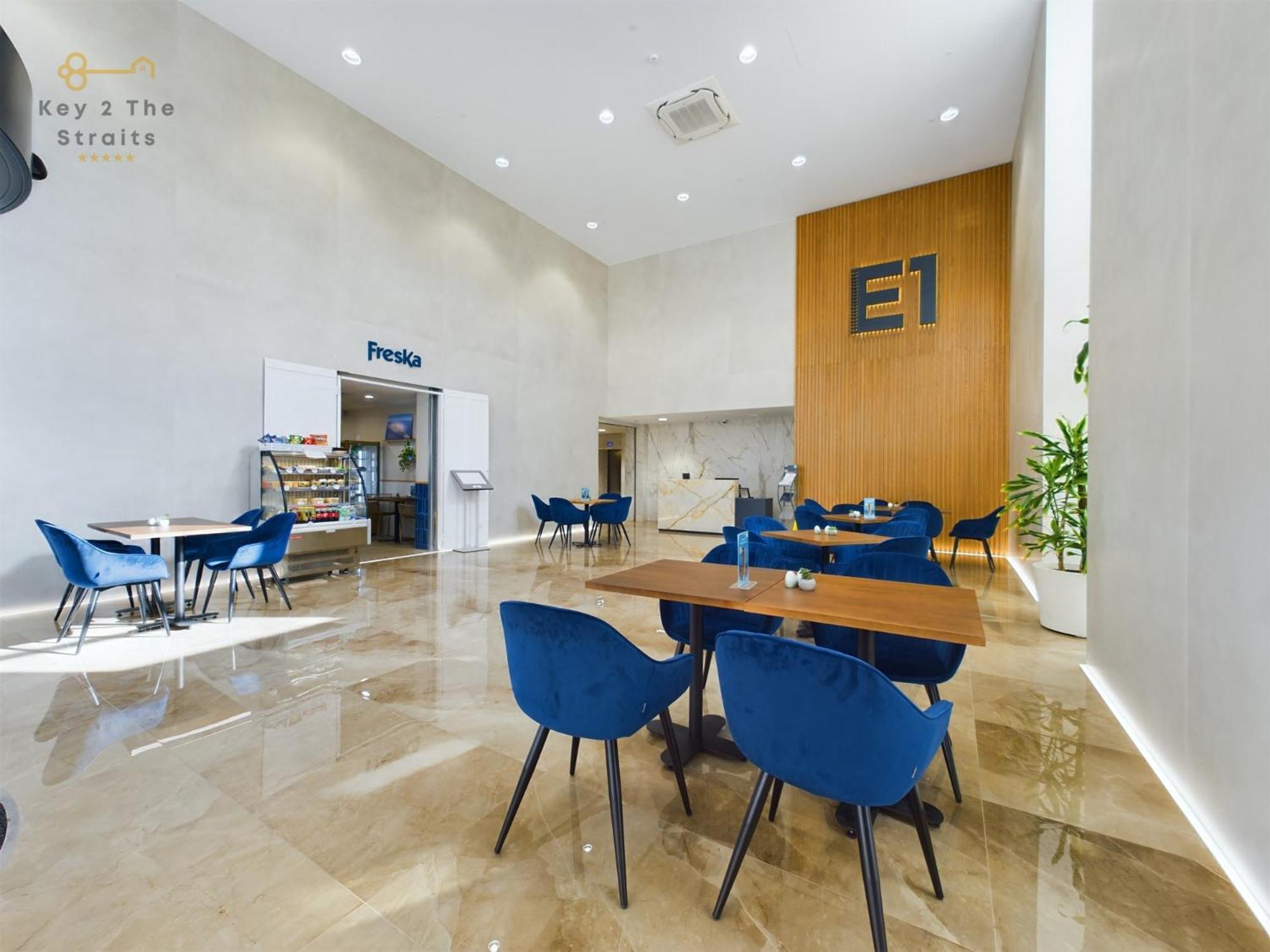 New Luxury Sunrise Oceanview Apartment In Gibraltar Exterior photo
